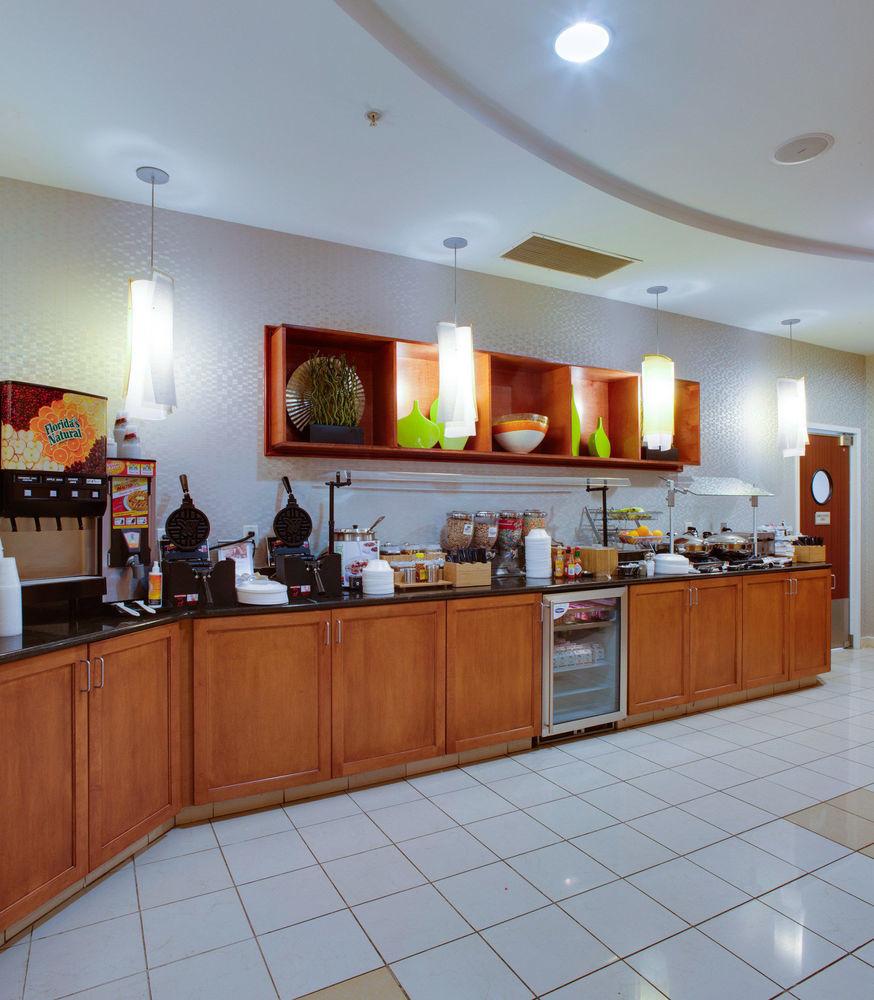 Springhill Suites Savannah Airport Bagian luar foto