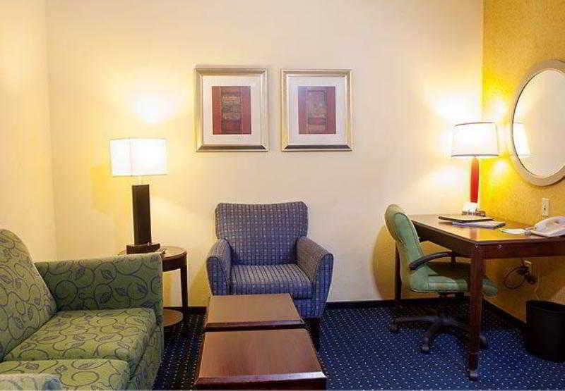 Springhill Suites Savannah Airport Bagian luar foto